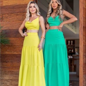 Green Set top + skirt made in Brazil.